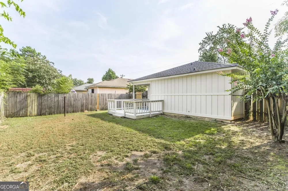 305 Johnson RD Warner Robins, GA 31093