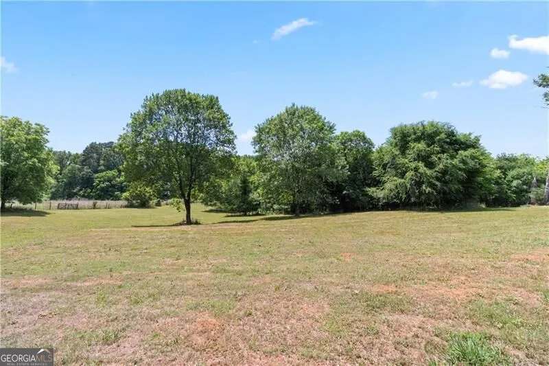 4140 HWY 332 Hoschton, GA 30548
