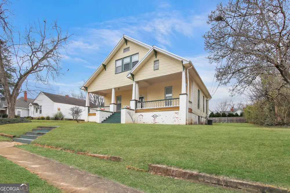 304 Boulevard LaGrange, GA 30240