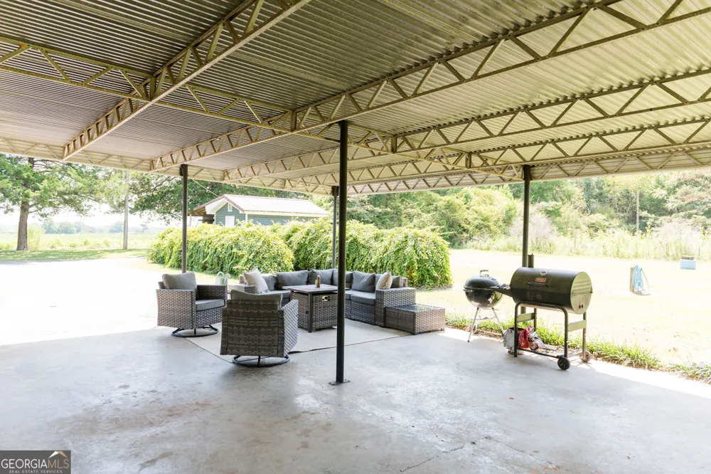 1364 Tommy Purvis Jr RD Reynolds, GA 31076