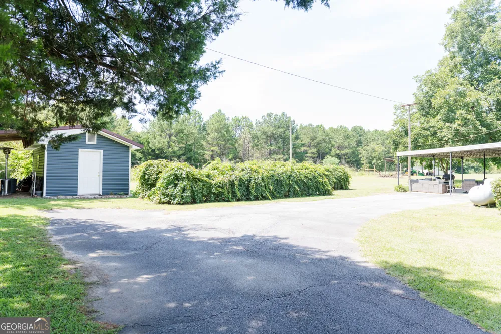 1364 Tommy Purvis Jr RD Reynolds, GA 31076
