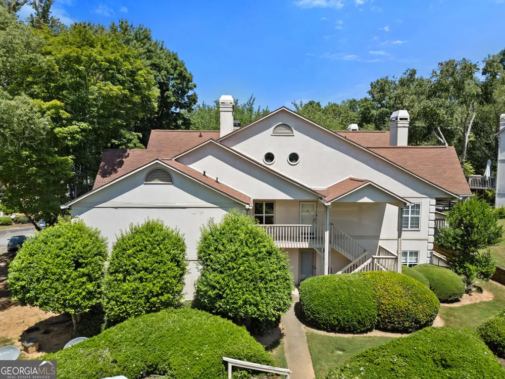 208 Bridge LN SE Smyrna, GA 30082