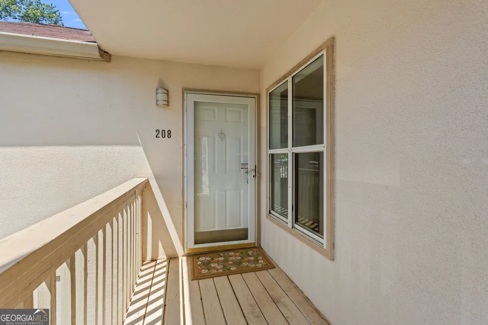 208 Bridge LN SE Smyrna, GA 30082