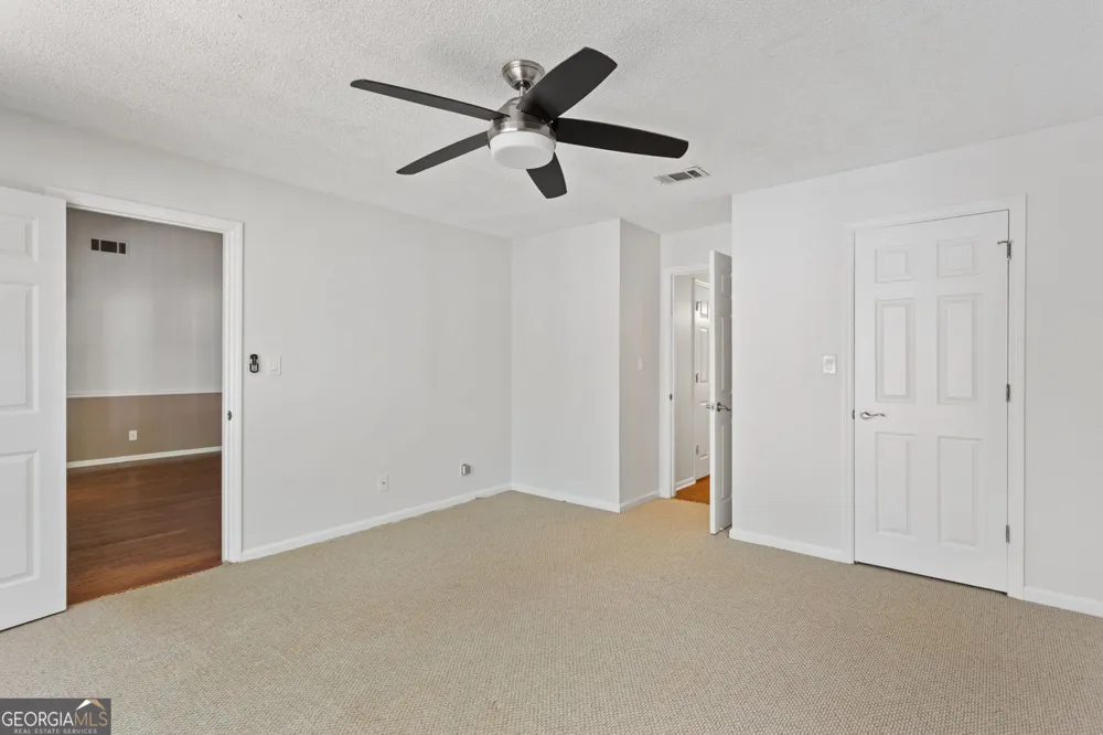 208 Bridge LN SE Smyrna, GA 30082
