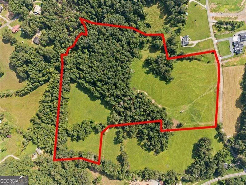 187 Long RD Ball Ground, GA 30107