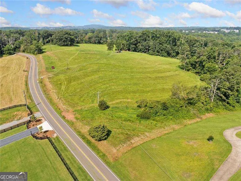 187 Long RD Ball Ground, GA 30107