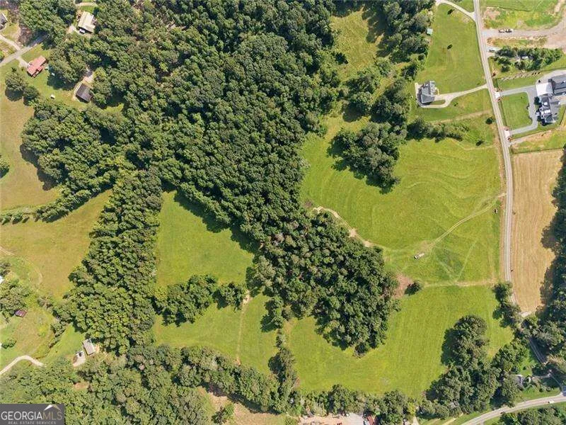 187 Long RD Ball Ground, GA 30107