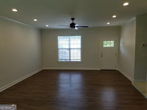 600 Country Club RD
