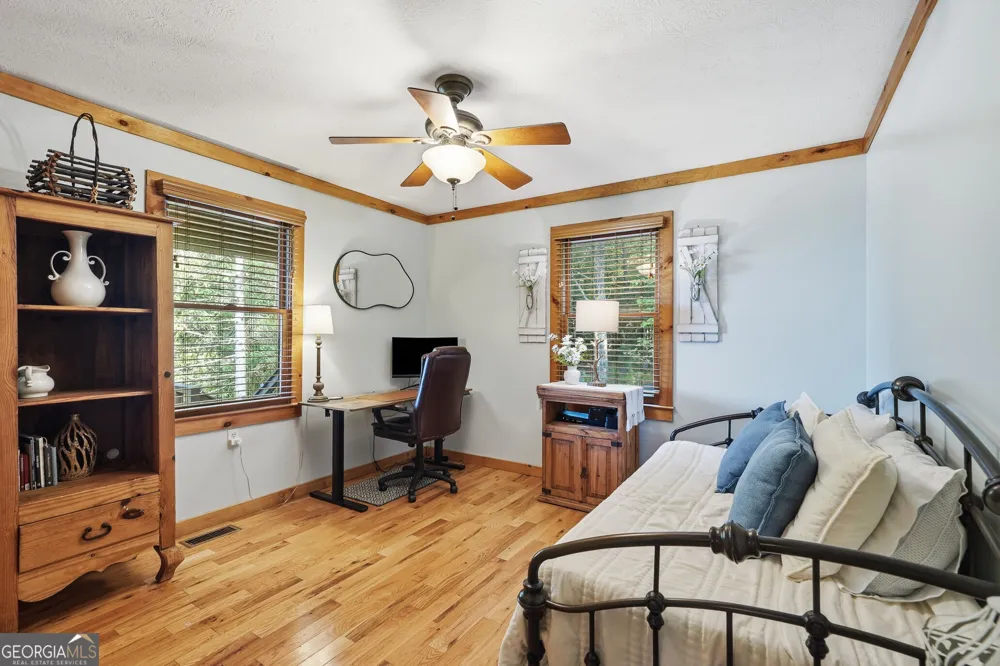 24 Oak Ledge RD Morganton, GA 30560