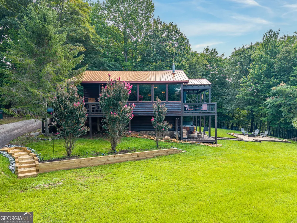 24 Oak Ledge RD Morganton, GA 30560