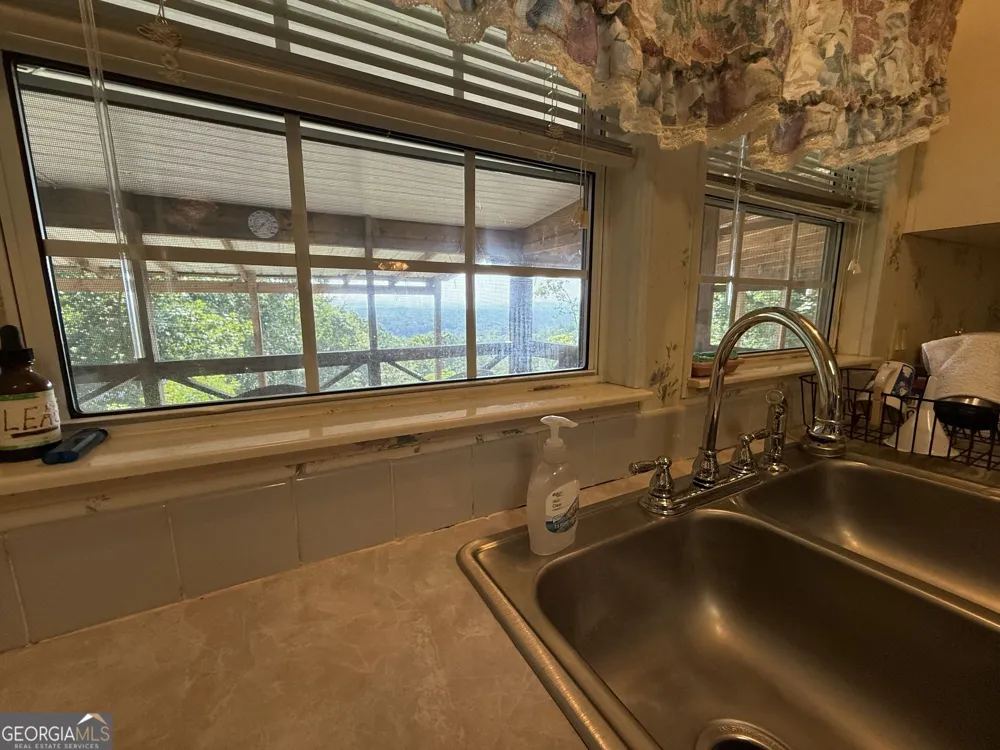 596 Morton DR Ellijay, GA 30540