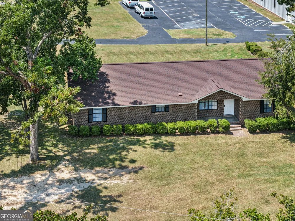 133 S Richardson ST Mount Vernon, GA 30445