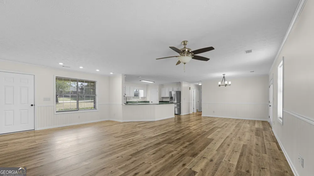 133 S Richardson ST Mount Vernon, GA 30445
