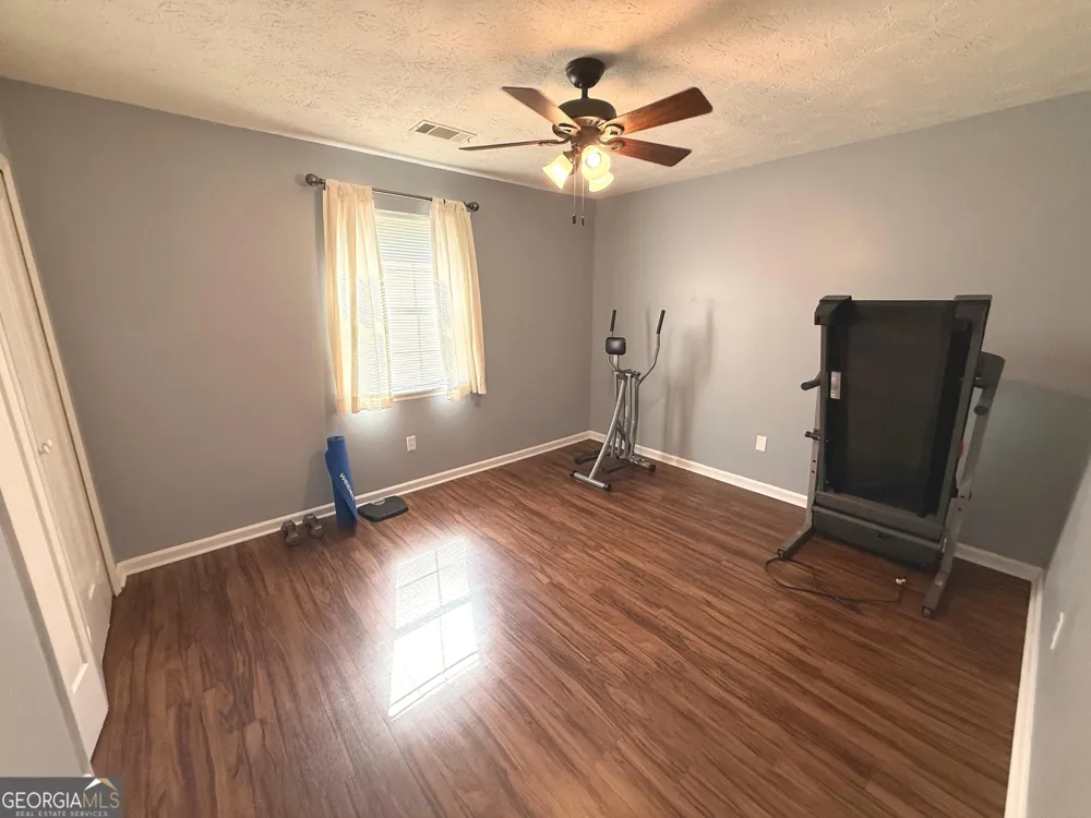 157 Ext N Jefferson ST Lyons, GA 30436