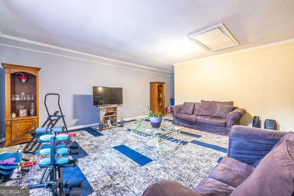 8397 Willows TER Riverdale, GA 30274