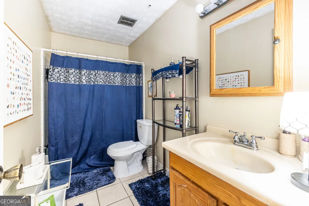 8397 Willows TER Riverdale, GA 30274