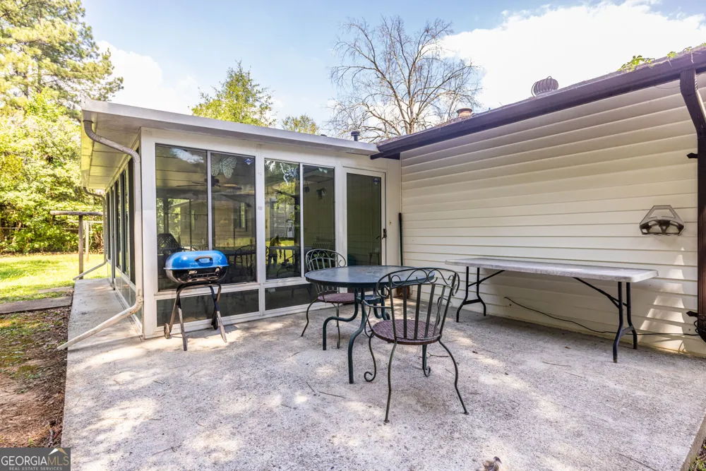 8397 Willows TER Riverdale, GA 30274
