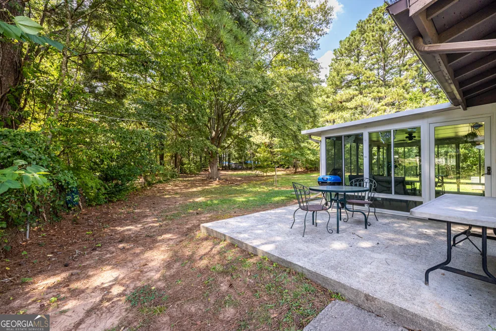 8397 Willows TER Riverdale, GA 30274