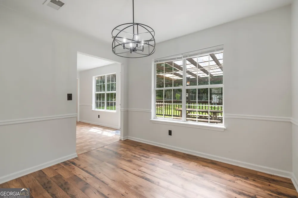 2055 Amberly Glen WAY Dacula, GA 30019