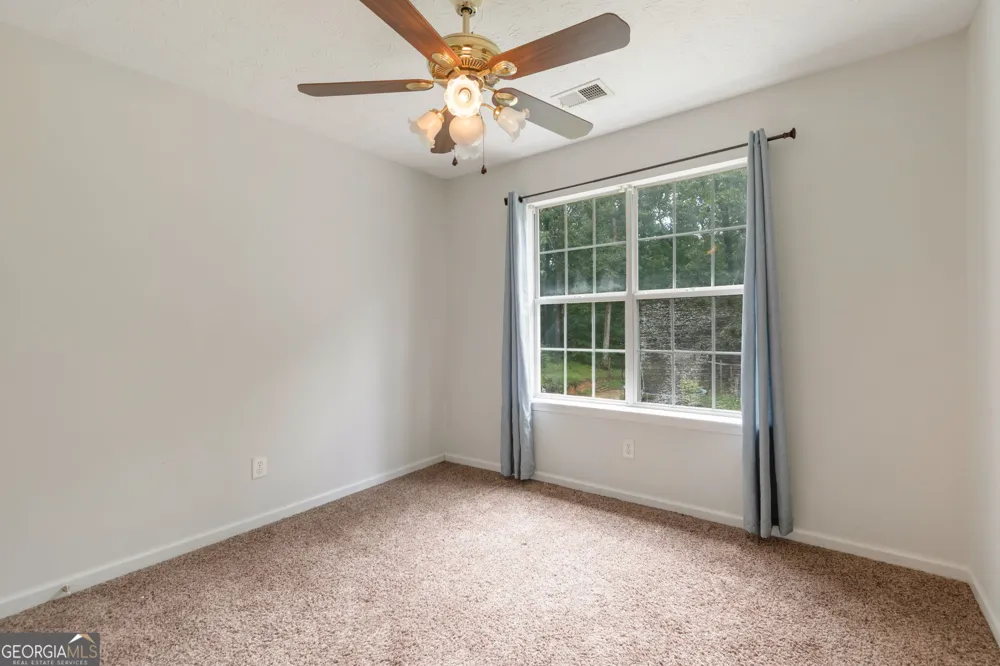 2055 Amberly Glen WAY Dacula, GA 30019
