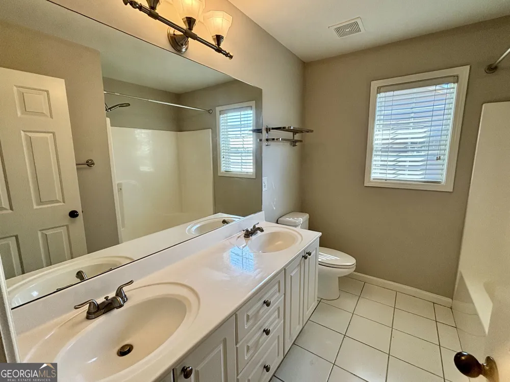 3252 Sandy Branch LN Buford, GA 30519