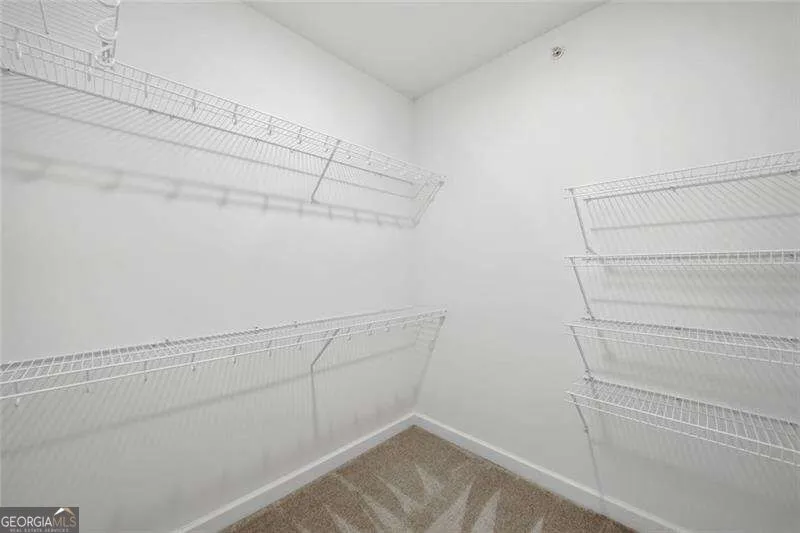 228 Retreat LN Canton, GA 30114