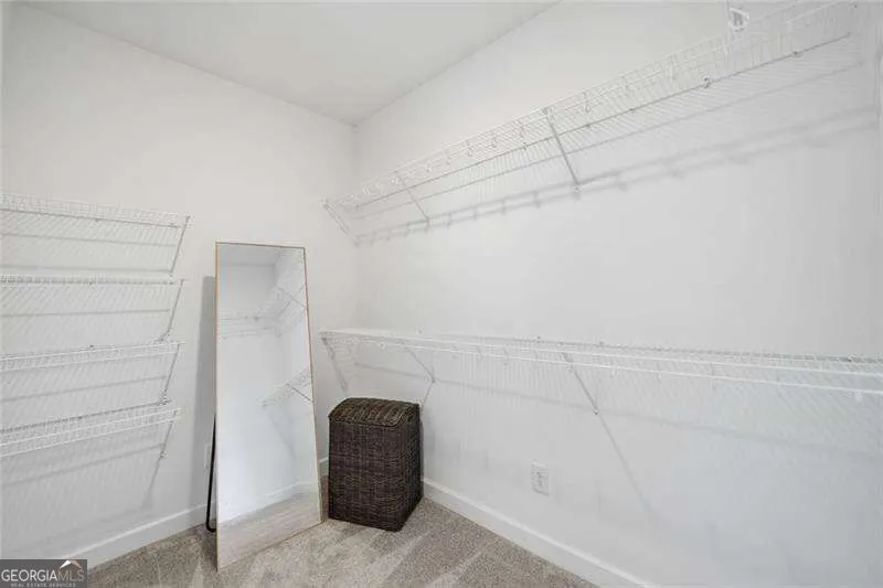 228 Retreat LN Canton, GA 30114