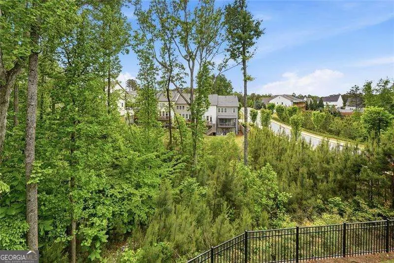 228 Retreat LN Canton, GA 30114