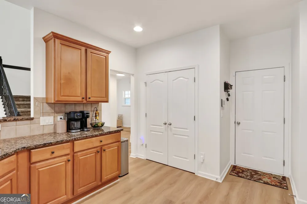 502 Hillside TRL Woodstock, GA 30188