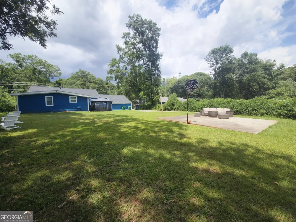 2477 Mcafee RD Decatur, GA 30032