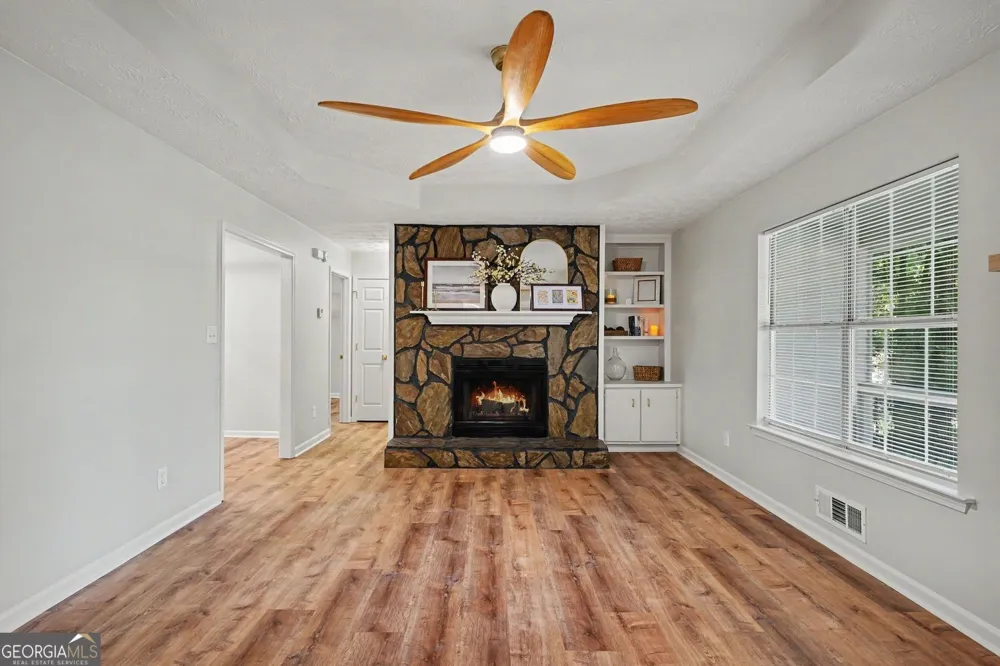 115 Lakeview DR Stockbridge, GA 30281