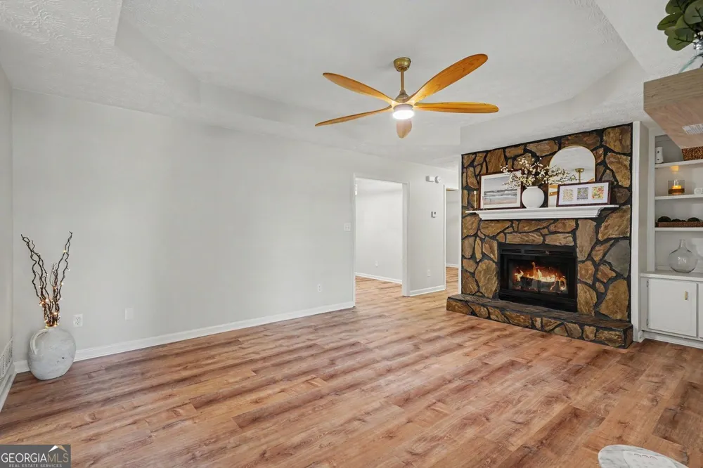 115 Lakeview DR Stockbridge, GA 30281