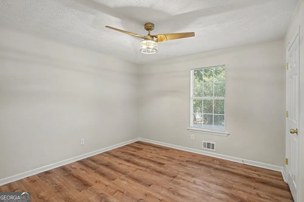 115 Lakeview DR Stockbridge, GA 30281