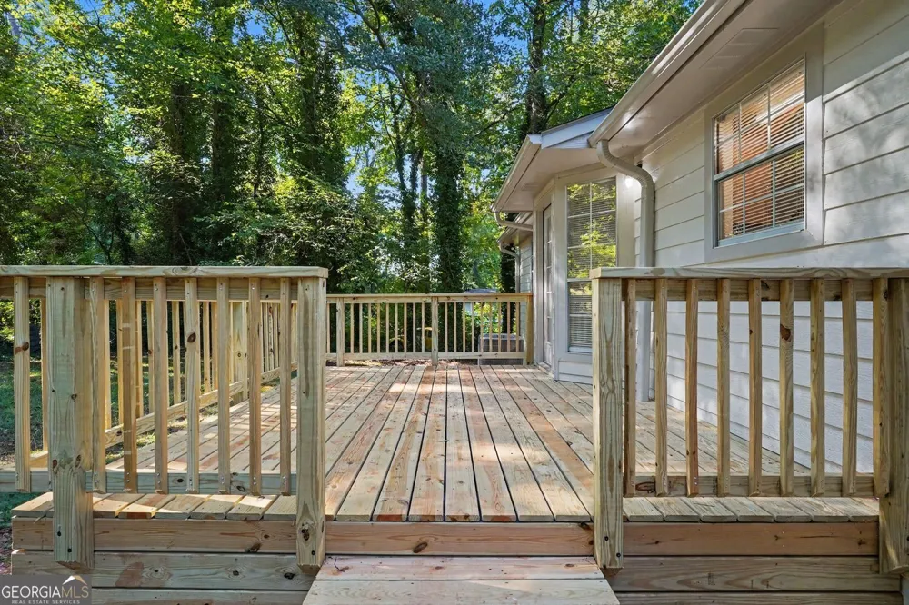 115 Lakeview DR Stockbridge, GA 30281
