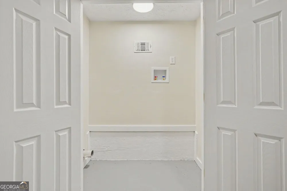 115 Lakeview DR Stockbridge, GA 30281