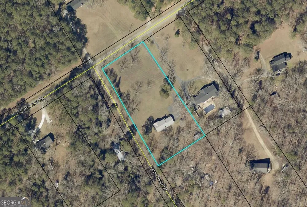 1192 Country Club RD Elberton, GA 30635