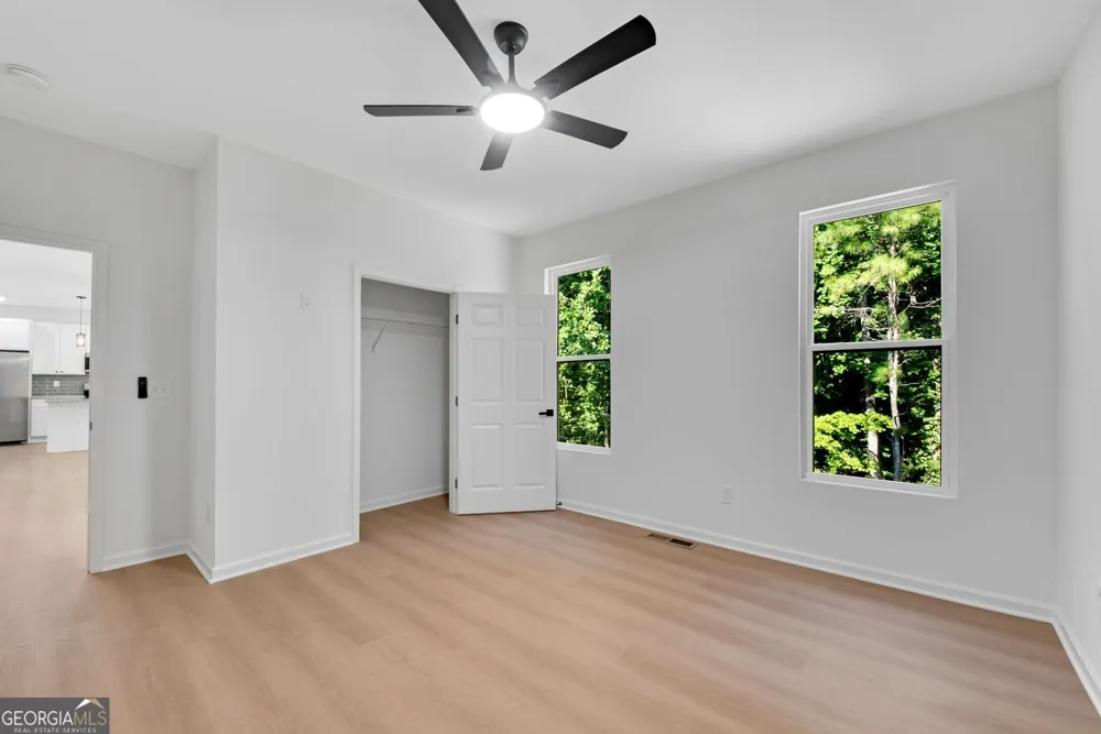3402 Ashford LOOP Ellenwood, GA 30294