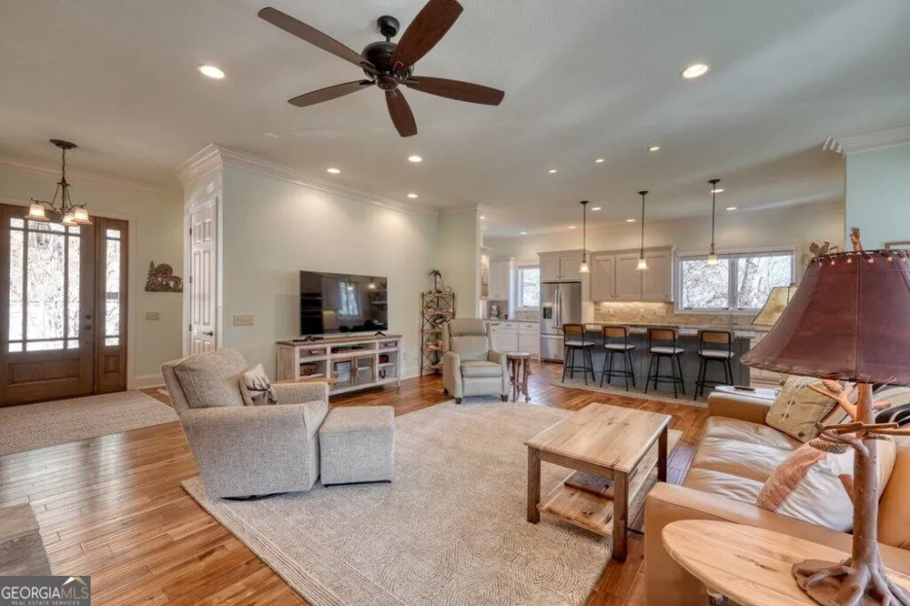 605 Owl Creek RD Hiawassee, GA 30546