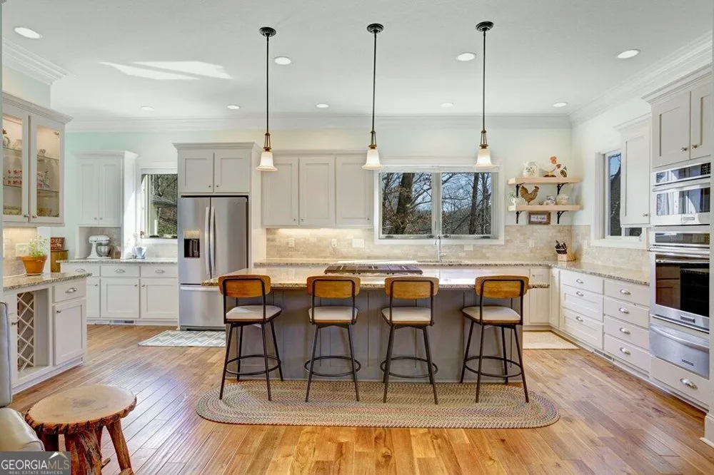 605 Owl Creek RD Hiawassee, GA 30546