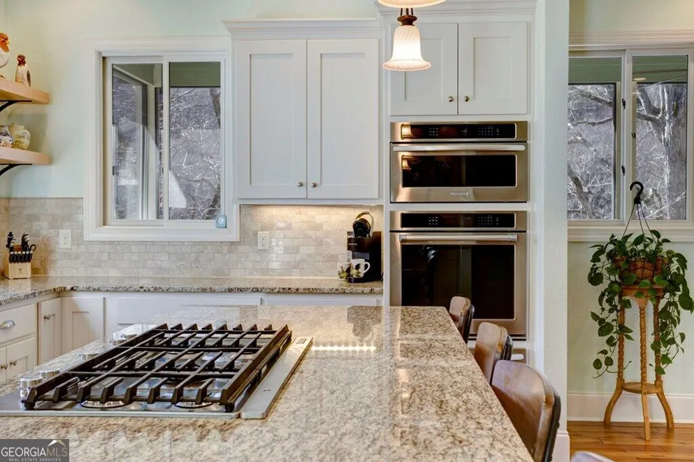 605 Owl Creek RD Hiawassee, GA 30546