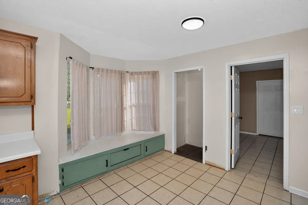 755 Peeksville RD Locust Grove, GA 30248