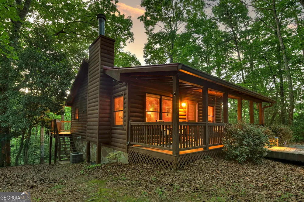 932 Granny BR Blue Ridge, GA 30513