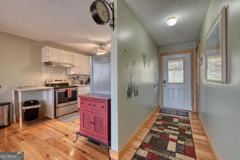 390 Bursey RD Hiawassee, GA 30546