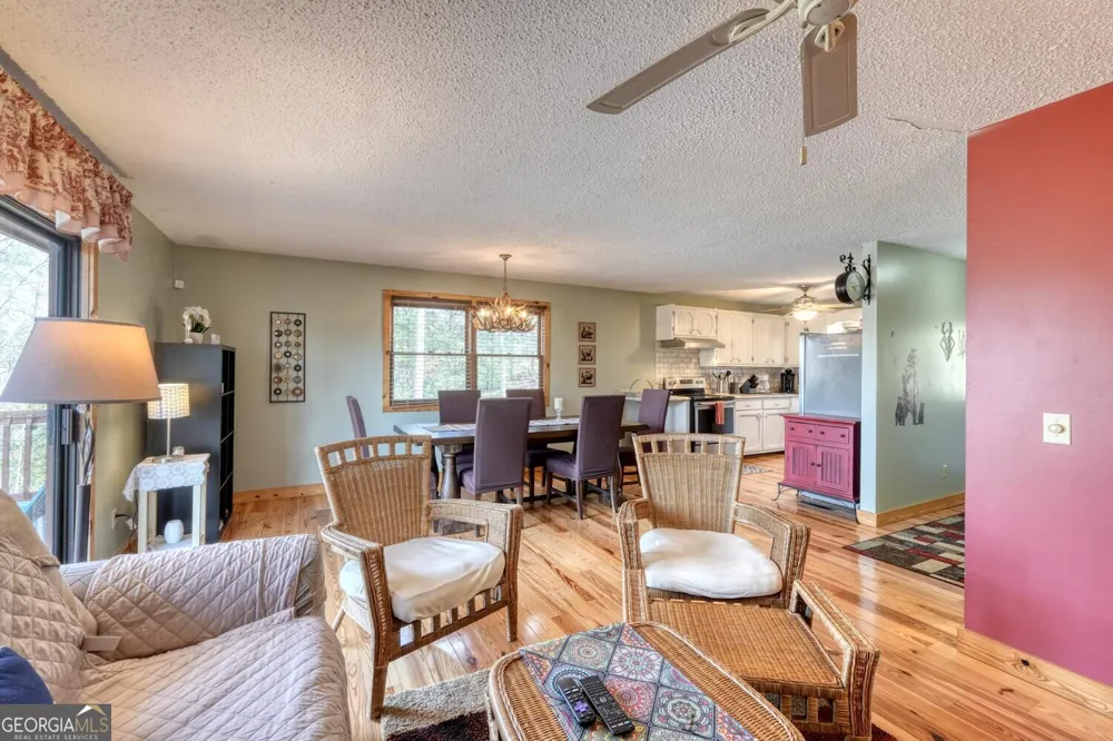 390 Bursey RD Hiawassee, GA 30546