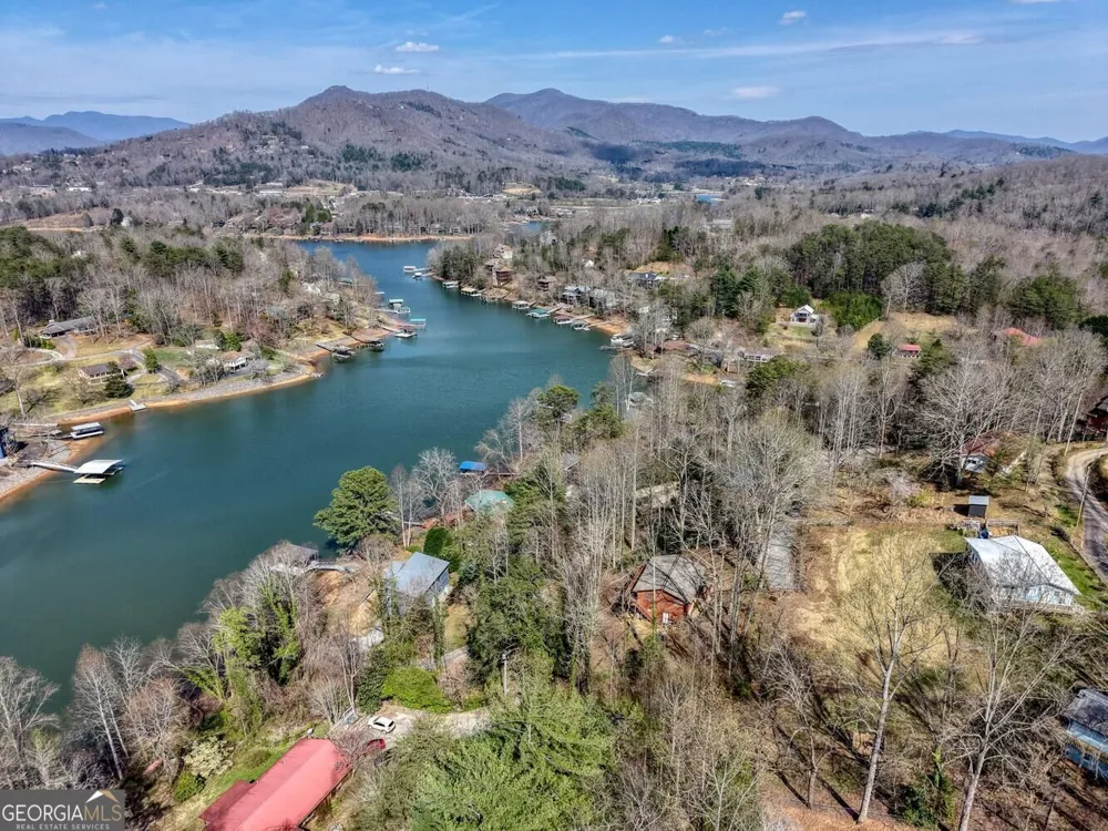 390 Bursey RD Hiawassee, GA 30546