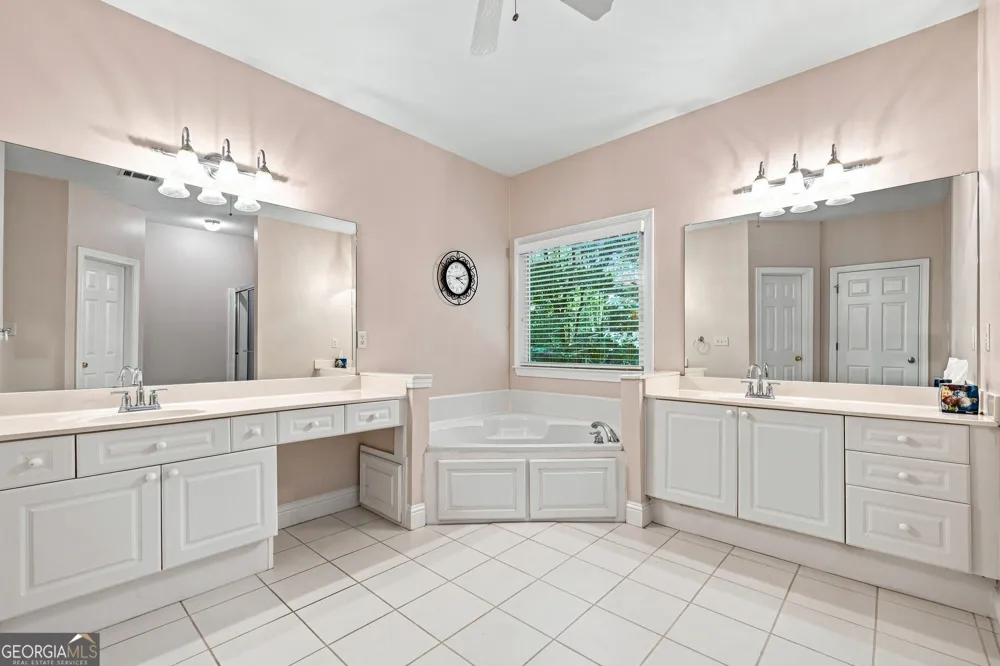 2321 Herring Woods TRL Grayson, GA 30017