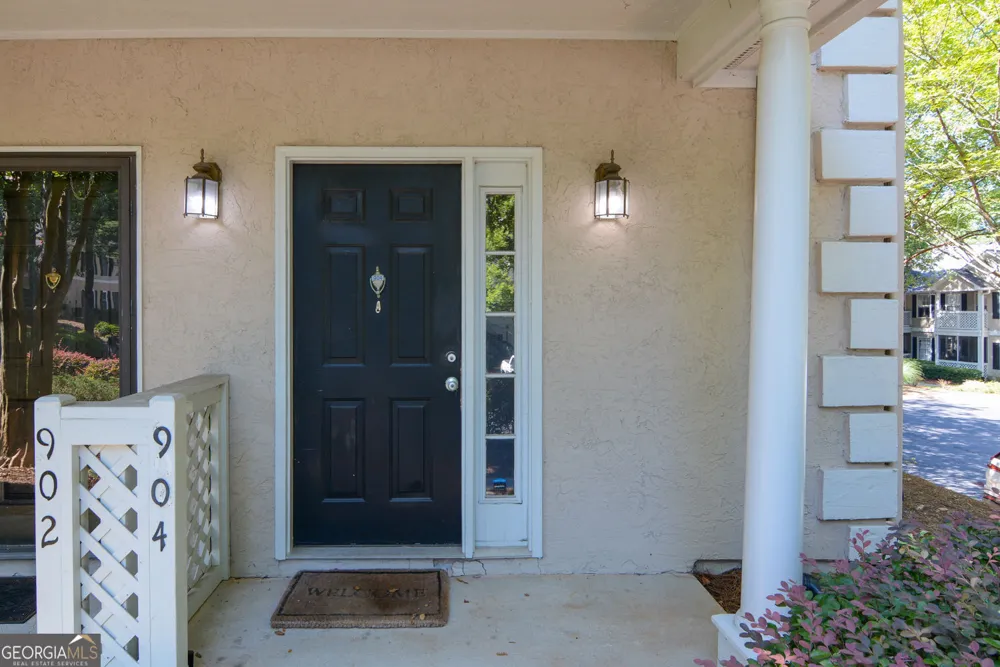 904 Peachtree Forest TER Peachtree Corners, GA 30092