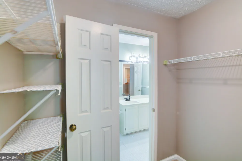904 Peachtree Forest TER Peachtree Corners, GA 30092