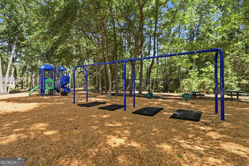 12 Baymeadow LN Savannah, GA 31405