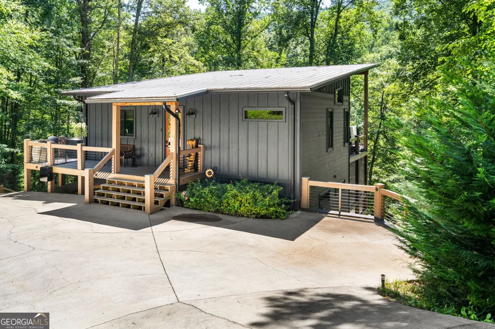 3149 Big Creek RD Cherry Log, GA 30522